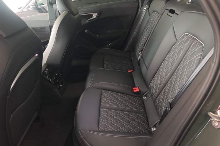 Used Audi A5L 2026 2.0T Sport quattro Left Rear Seat