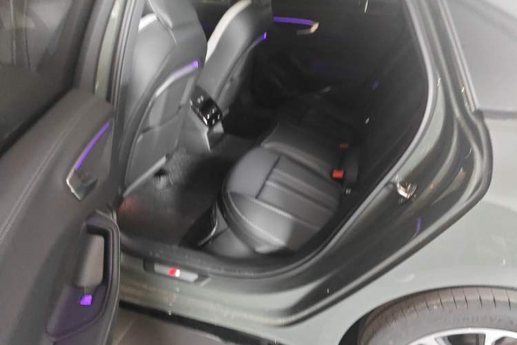 Used Audi A5L 2026 2.0T Sport Left Rear Seat