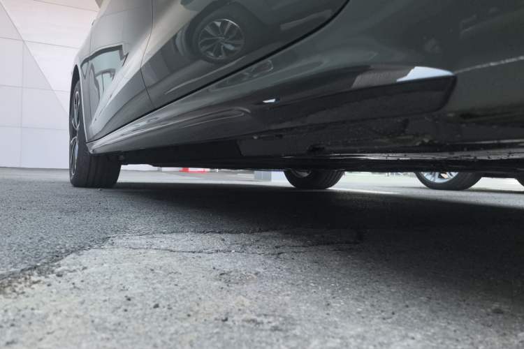 Used Audi A5L 2026 2.0T Sport Left Side Sill