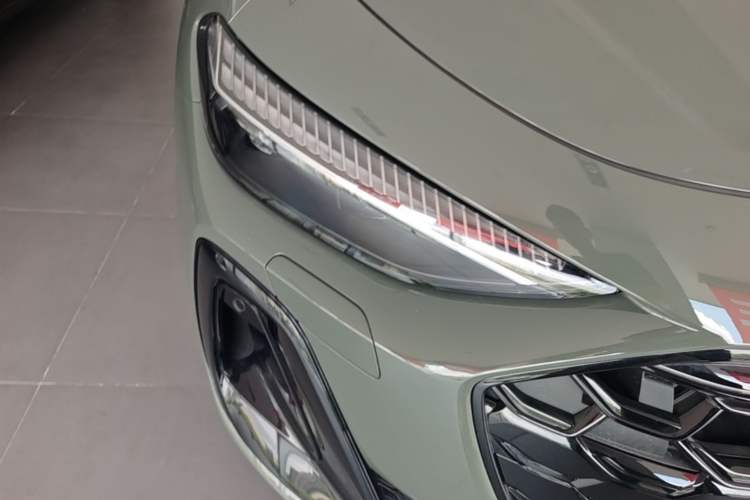 Used Audi A5L 2026 2.0T Sport quattro Right Front Headlight
