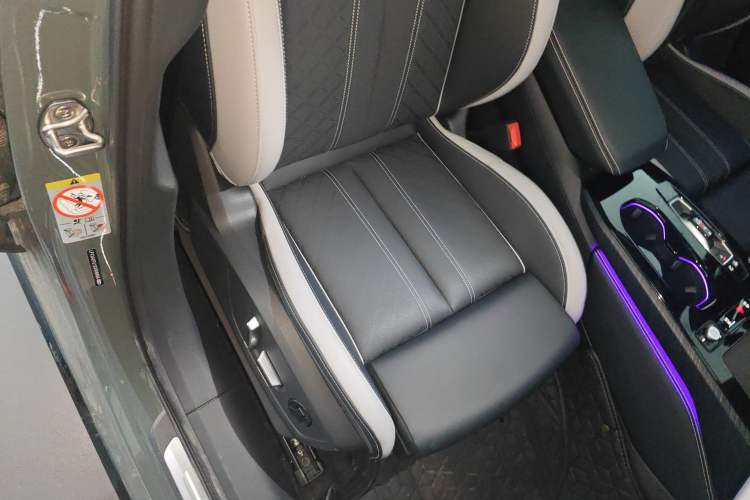 Used Audi A5L 2026 2.0T Sport Right Front Seat