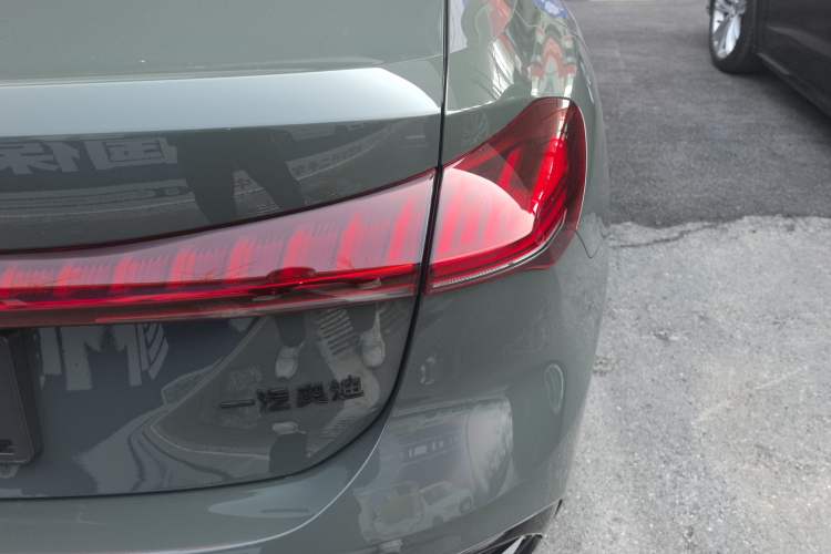 Used Audi A5L 2026 2.0T Sport Right Rear Taillight