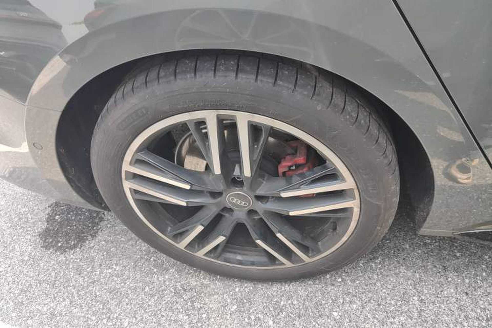 Used Audi A5L 2026 2.0T Sport quattro Right Rear Wheel Hub