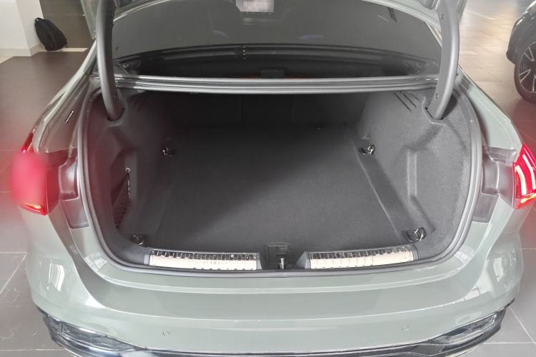 Used Audi A5L 2026 2.0T Sport Trunk