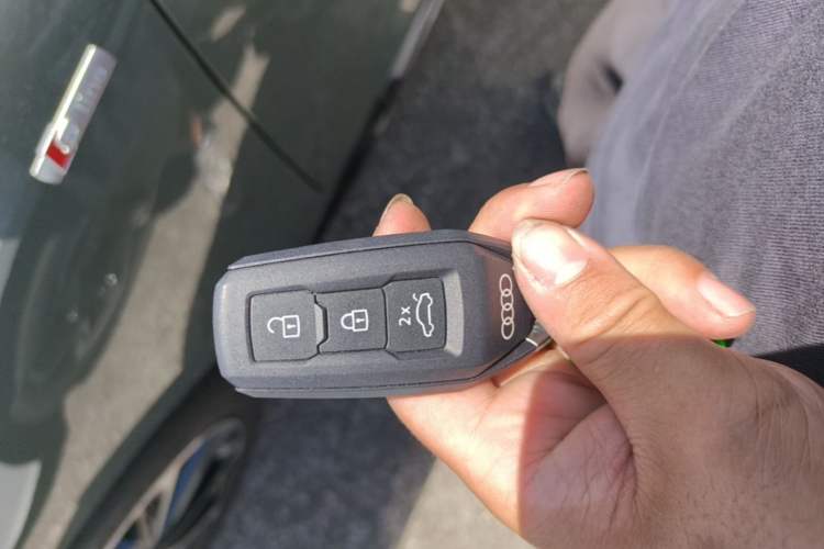 Used Audi A5L 2026 2.0T Sport Vehicle Key