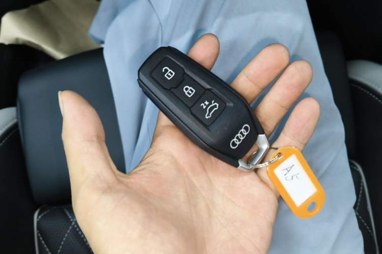 Used Audi A5L 2026 2.0T Sport quattro Vehicle Key