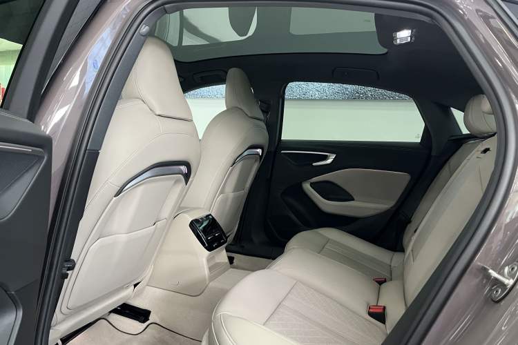 Used Audi A5L 2026 2.0T Sport Interior 3