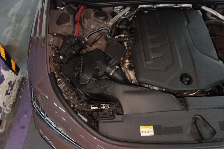 Used Audi A5L 2026 2.0T Sport Plus Engine Bay Right