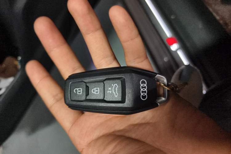 Used Audi A5L 2026 2.0T Sport Plus Vehicle Key