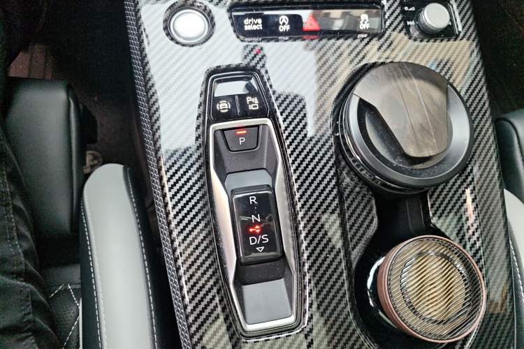 Used Audi A5L 2026 2.0T Sport Plus Gear Lever