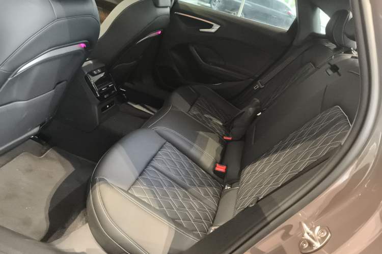 Used Audi A5L 2026 2.0T Sport Plus Left Rear Seat