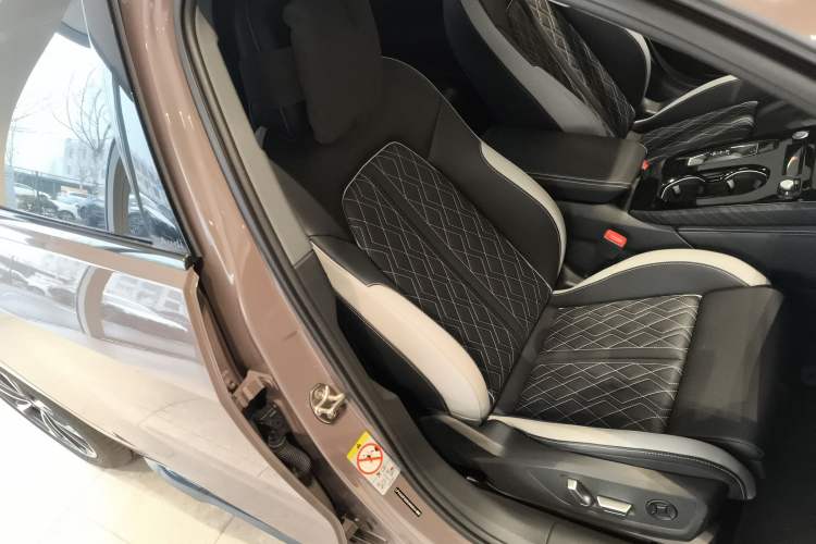 Used Audi A5L 2026 2.0T Sport Plus Right Front Seat