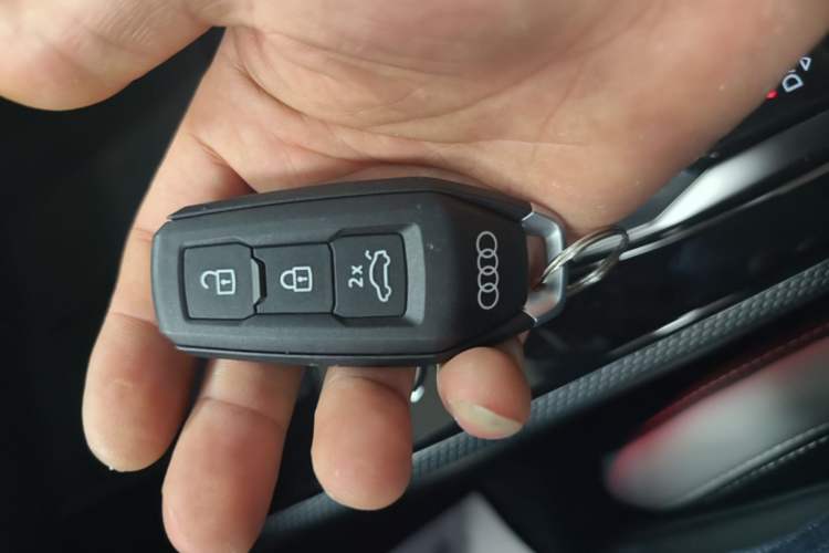 Used Audi A5L 2026 2.0T Sport Vehicle Key