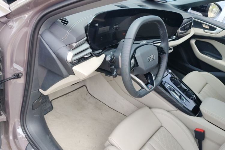 Used Audi A5L 2026 2.0T Sport Driver Seat