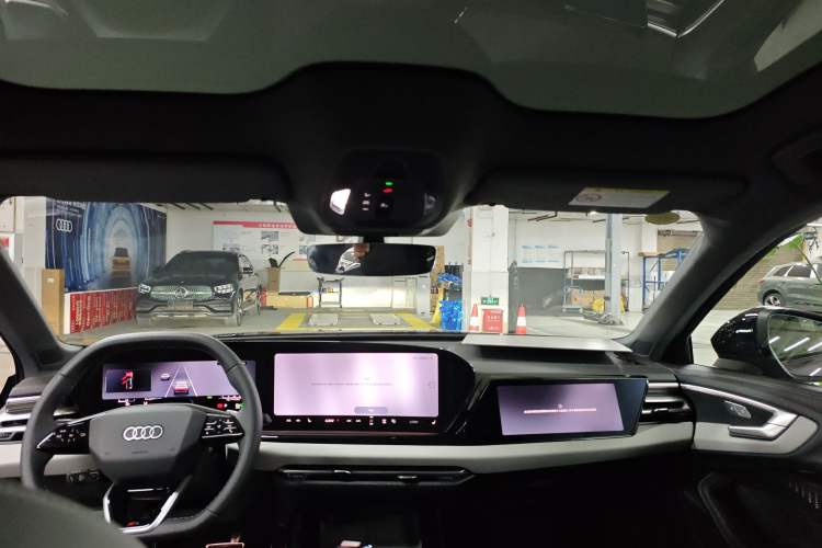 Used Audi A5L 2026 2.0T Sport Plus Headliner