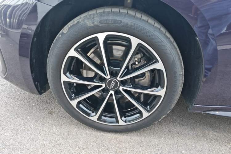 Used Audi A5L 2026 2.0T Sport Plus Left Front Wheel Hub