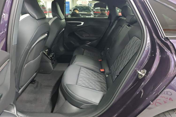 Used Audi A5L 2026 2.0T Sport Plus Left Rear Seat