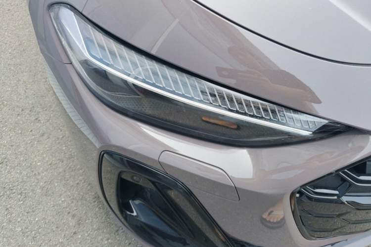 Used Audi A5L 2026 2.0T Sport Right Front Headlight