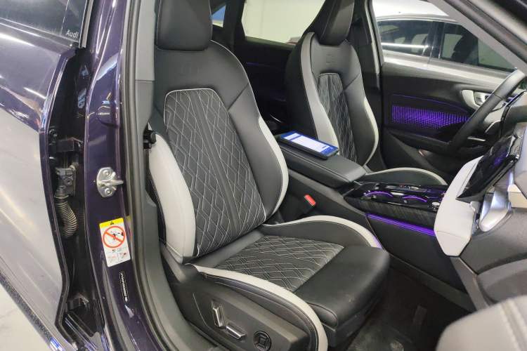 Used Audi A5L 2026 2.0T Sport Plus Right Front Seat