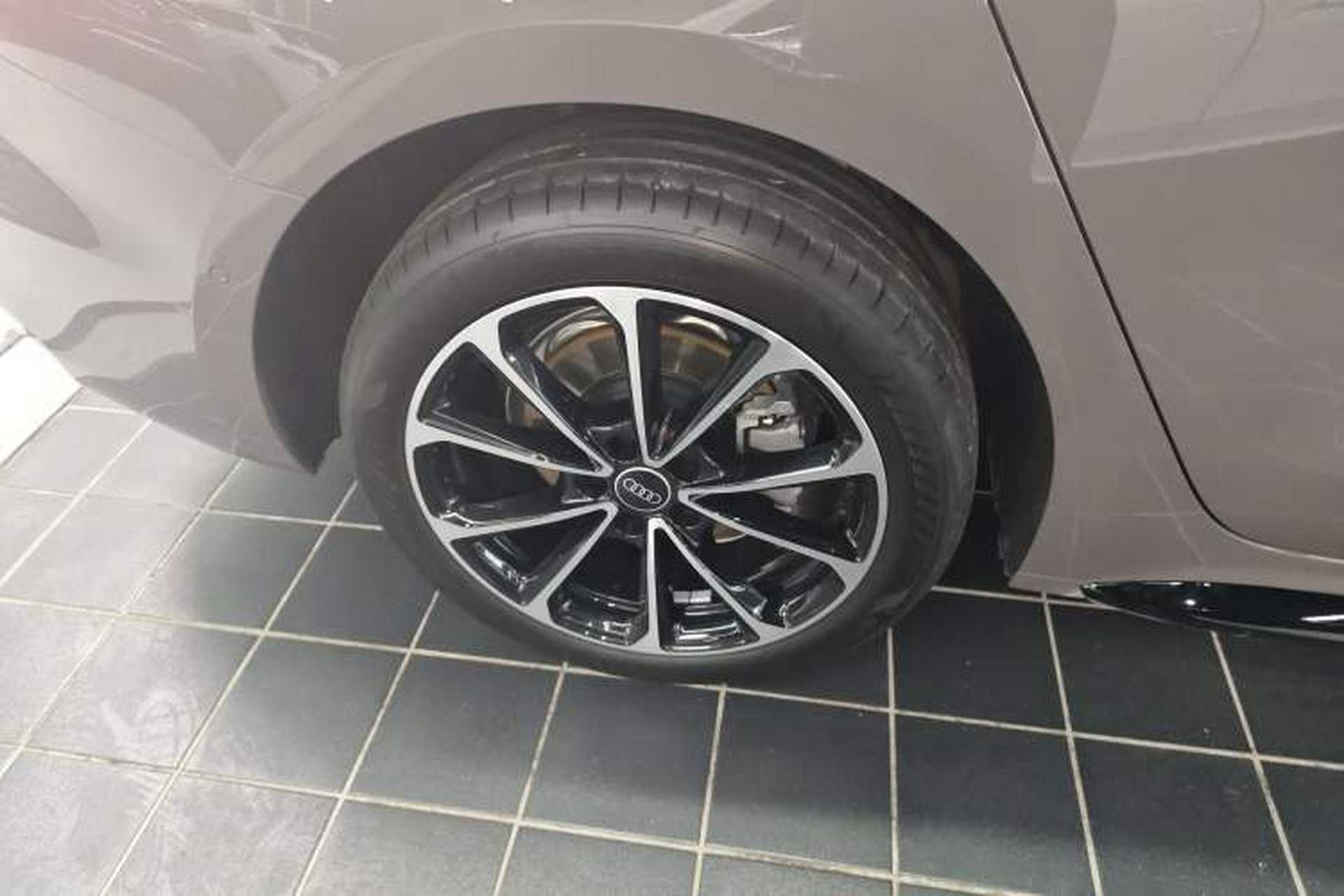 Used Audi A5L 2026 2.0T Sport Right Rear Wheel Hub