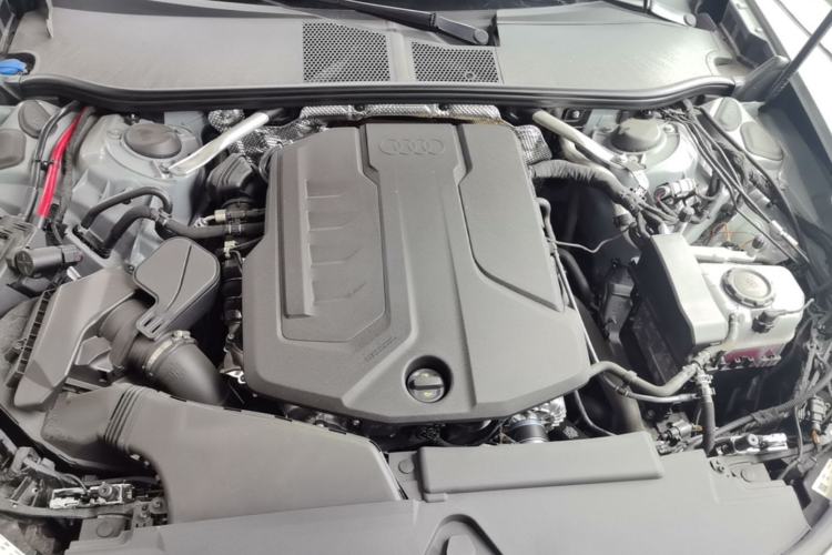 Used Audi A5L 2026 2.0T Sport Engine Bay