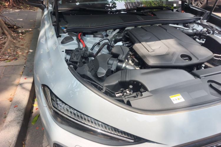 Used Audi A5L 2026 2.0T Sport Plus Engine Bay Right