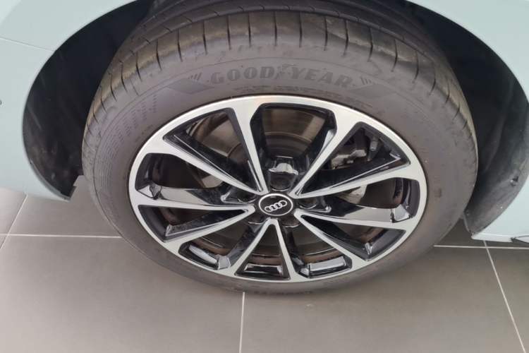 Used Audi A5L 2026 2.0T Sport Exterior 5