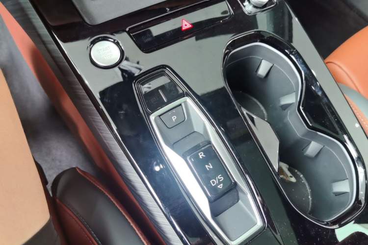 Used Audi A5L 2026 2.0T Sport Gear Lever
