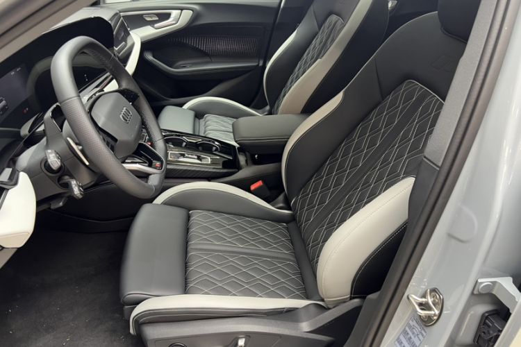 Used Audi A5L 2026 2.0T Sport Plus Interior 5