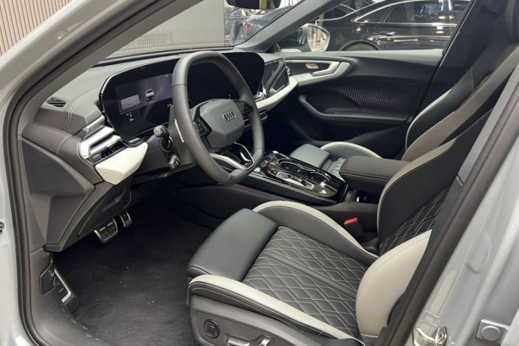 Used Audi A5L 2026 2.0T Sport Plus Interior 6