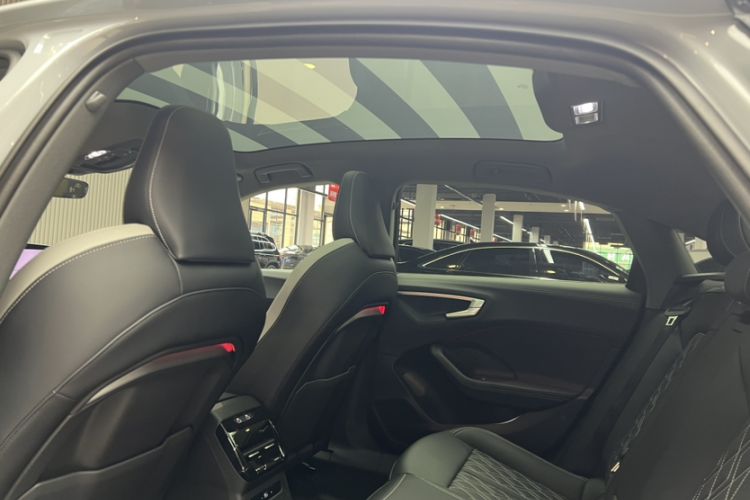 Used Audi A5L 2026 2.0T Sport Plus Interior 9