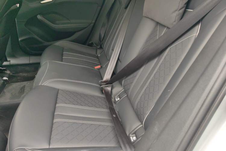 Used Audi A5L 2026 2.0T Sport Left Rear Seat
