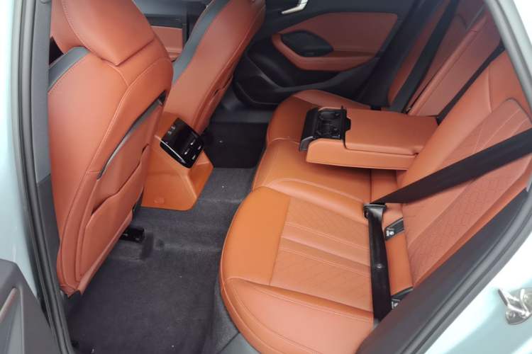 Used Audi A5L 2026 2.0T Sport Left Rear Seat