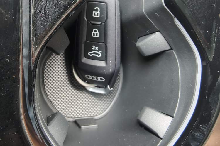 Used Audi A5L 2026 2.0T Sport Plus Vehicle Key