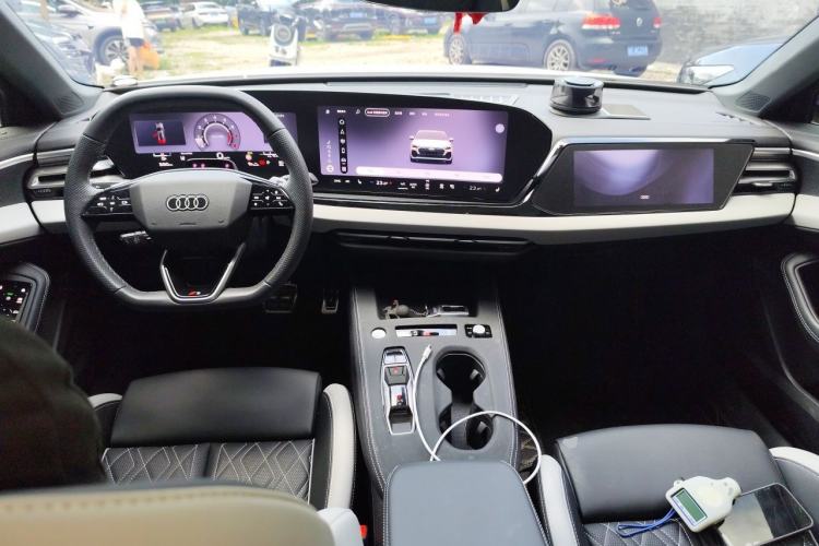 Used Audi A5L 2026 2.0T Sport Plus Center Console