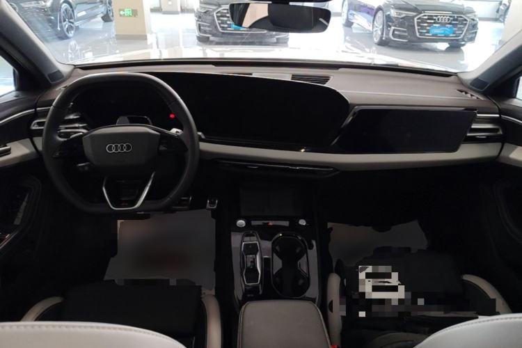 Used Audi A5L 2026 2.0T Sport Plus Center Console