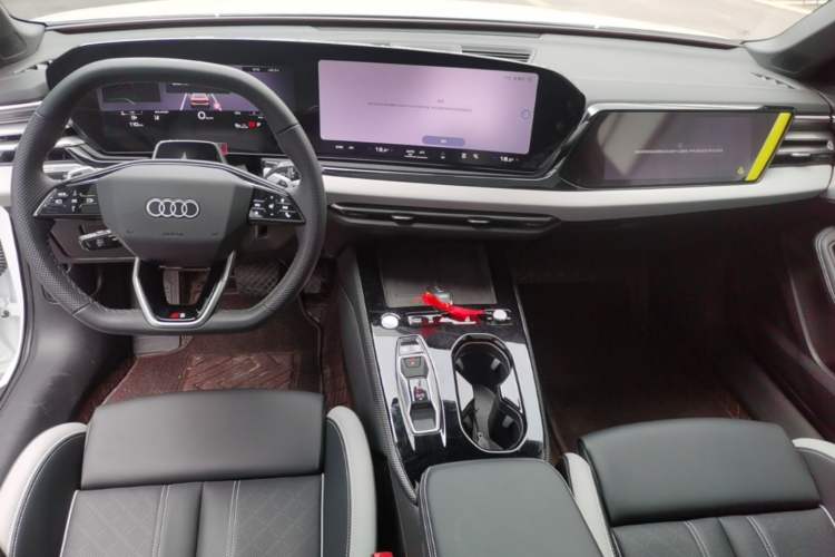 Used Audi A5L 2026 2.0T Sport Center Console