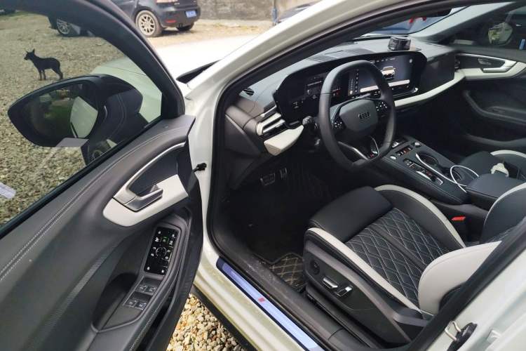 Used Audi A5L 2026 2.0T Sport Plus Driver Seat