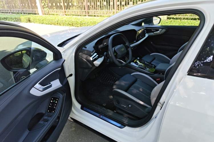Used Audi A5L 2026 2.0T Sport Driver Seat