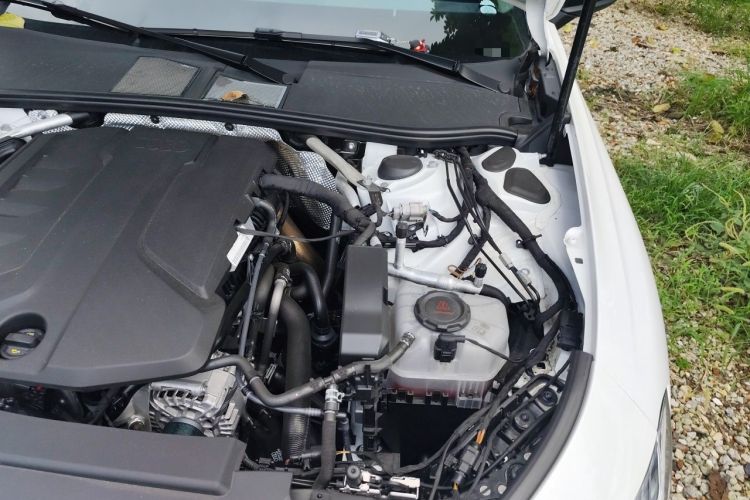 Used Audi A5L 2026 2.0T Sport Plus Engine Bay Left