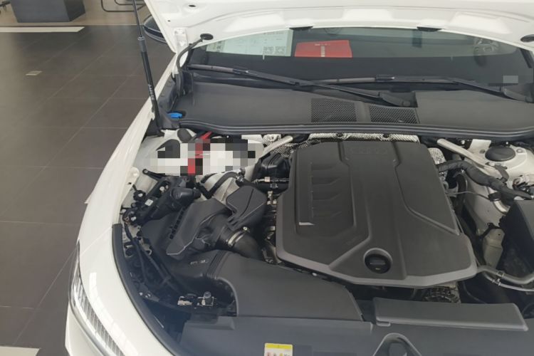 Used Audi A5L 2026 2.0T Sport Plus Engine Bay Right