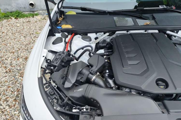 Used Audi A5L 2026 2.0T Sport Plus Engine Bay Right