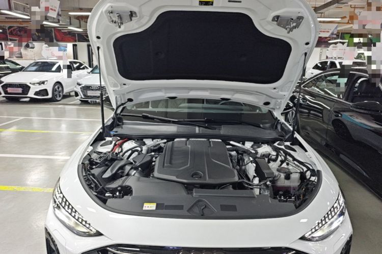 Used Audi A5L 2026 2.0T Sport Plus Engine Bay