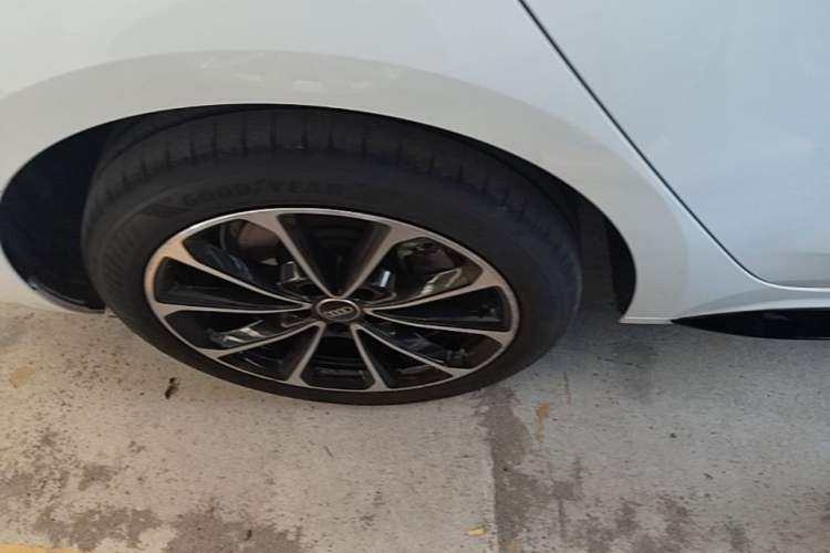 Used Audi A5L 2026 2.0T Sport Plus Exterior 2