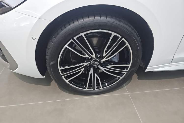 Used Audi A5L 2026 2.0T Navigation Edition Exterior 4