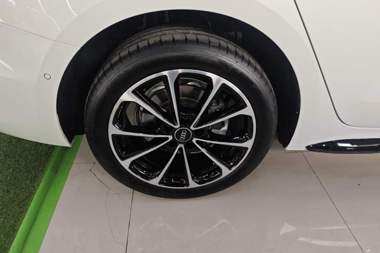Used Audi A5L 2026 2.0T Sport Plus Exterior 5