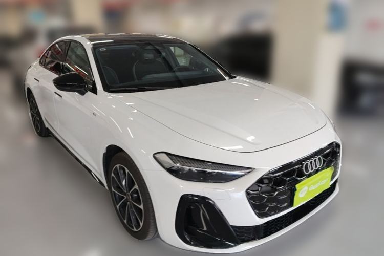 Used Audi A5L 2026 2.0T Sport Plus Front Right 45 Deg