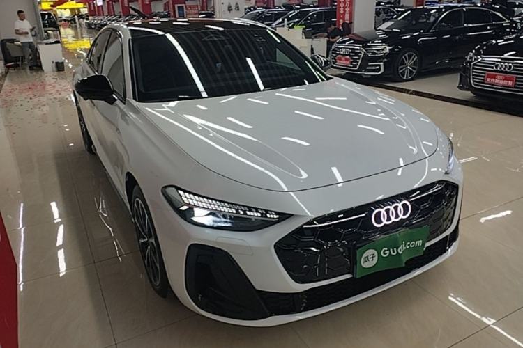 Used Audi A5L 2026 2.0T Sport Plus Front Right 45 Deg