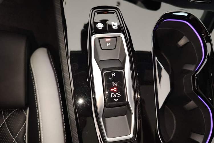 Used Audi A5L 2026 2.0T Sport Plus Gear Lever