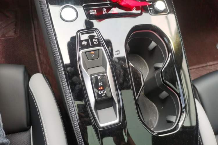 Used Audi A5L 2026 2.0T Sport Gear Lever